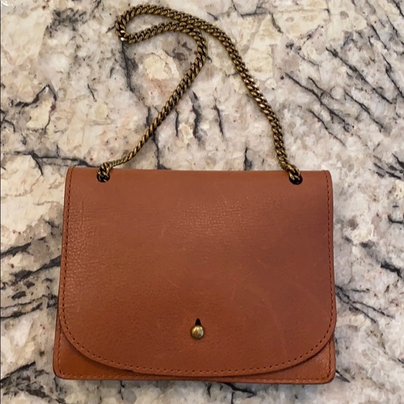 Madewell Handbags - Madewell Chain Leather Crossbody Bag g8082 Brown